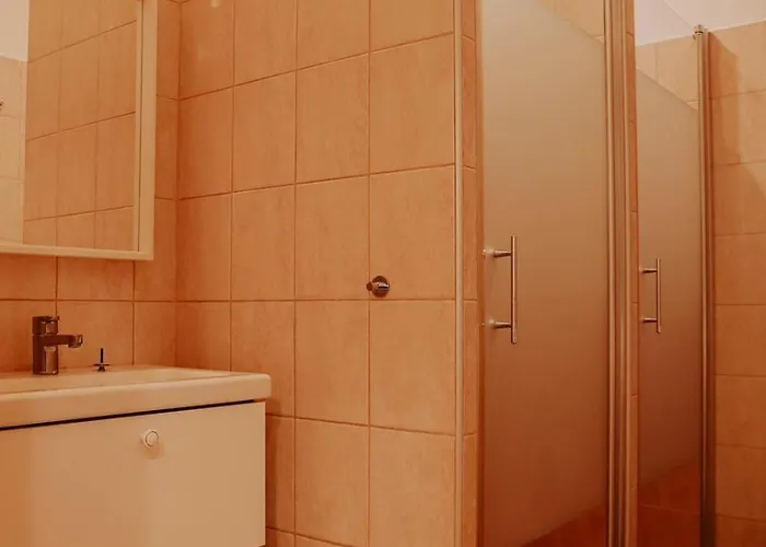 Διαμέρισμα For Rent In Centre *