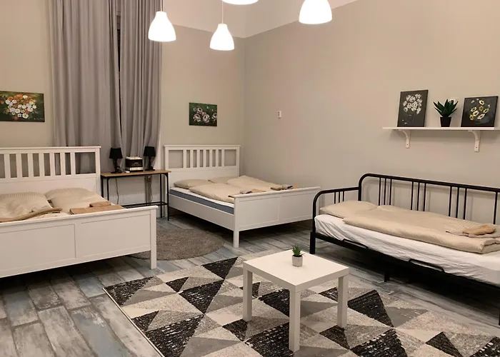 For Rent In Centre Βουδαπέστη