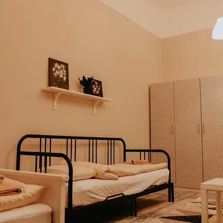 For Rent In Centre Apartment Budapest